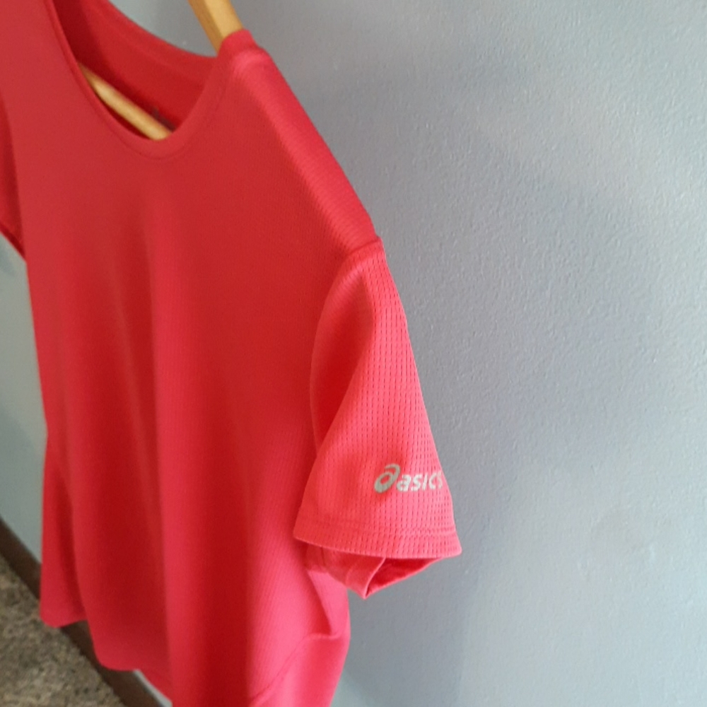 Asics shirt - Picture 1 of 7